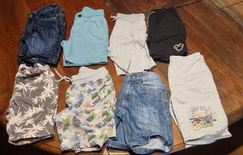 Lot de 8 shorts taille 6 ans