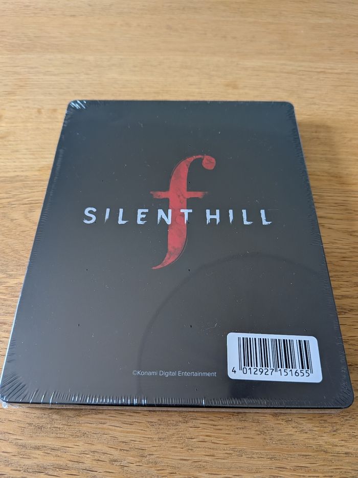 Steelbook Silent Hill f neuf sous blister - photo numéro 2