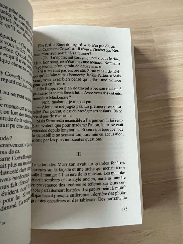 Livre L’Île du Serment – Peter May – Bon État - photo numéro 3