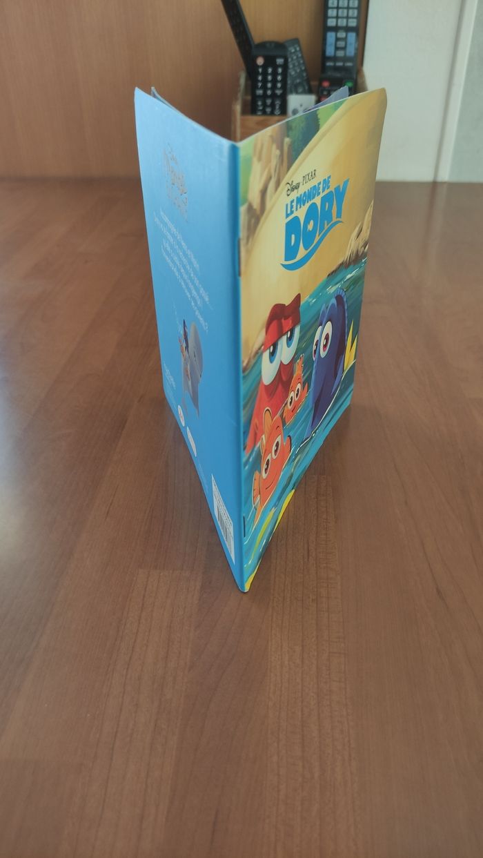 Livre Disney Pixar le monde de Dory - photo numéro 4