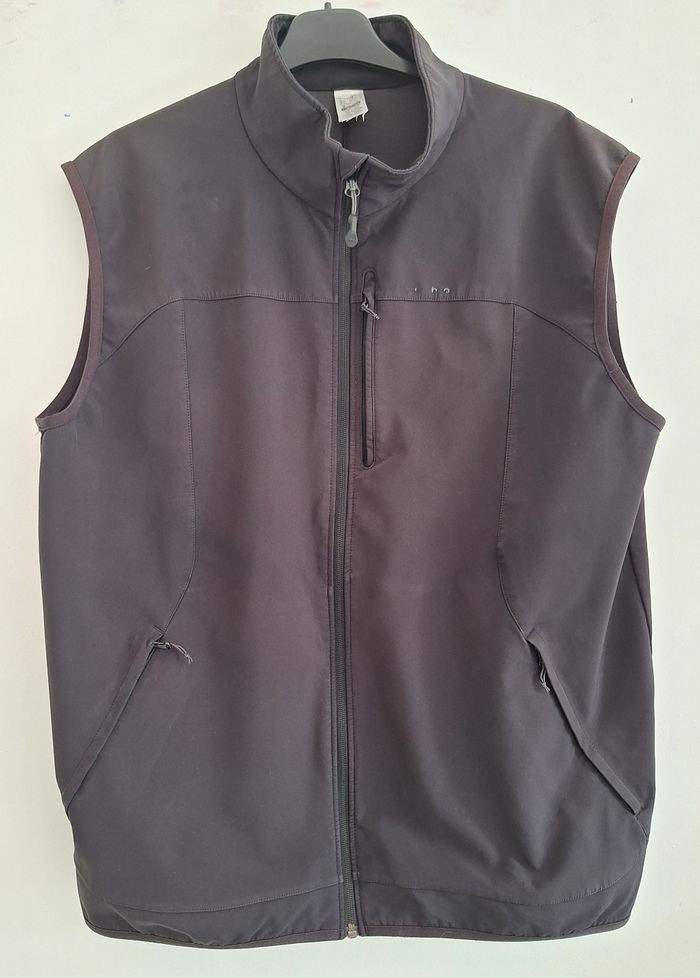 Veste sans manches zippée