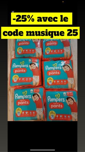 Six paquets de couches culottes taille 7