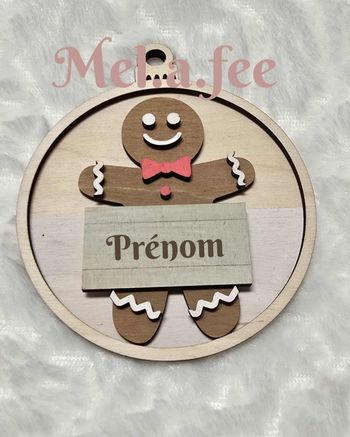 Boule de noel en bois pain d'épice