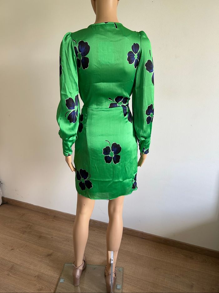 Robe verte neuve à manches longues Naf Naf taille 36 (valeur 80€) - photo numéro 6
