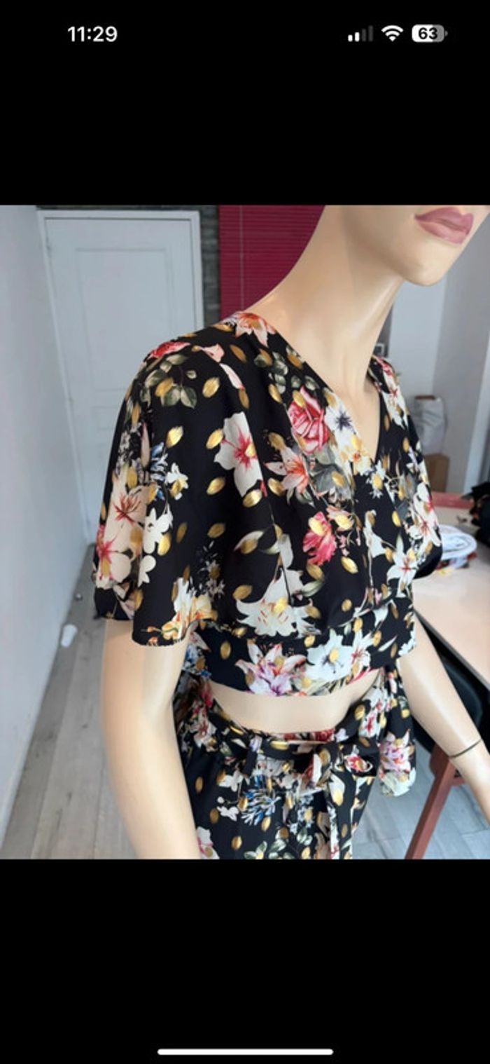Ensemble fleuri New Collection – Neuf – Taille M – Été 2025 - photo numéro 8