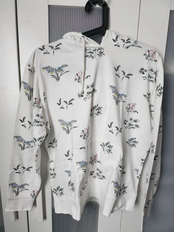 Pull a capuche femme taille 42