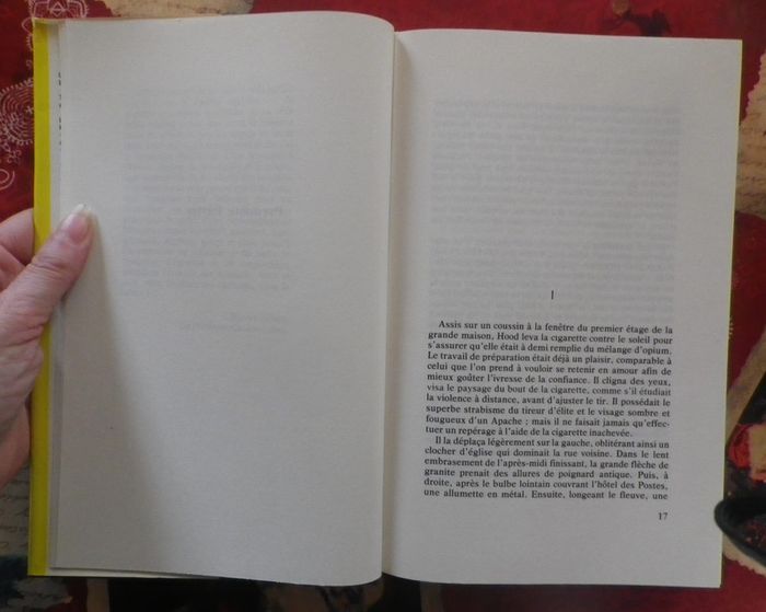 Les conspirateurs de Paul Theroux Ed. Le club pour vous - photo numéro 5