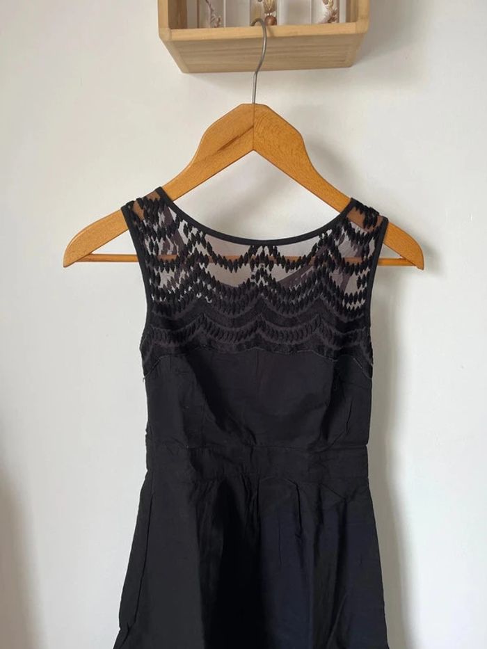 Robe élégante noire Naf Naf - photo numéro 2