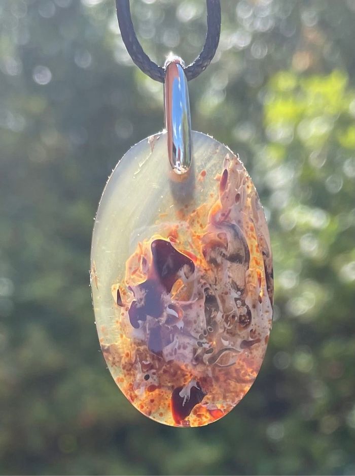 Superbe pendentif en ambre - photo numéro 2