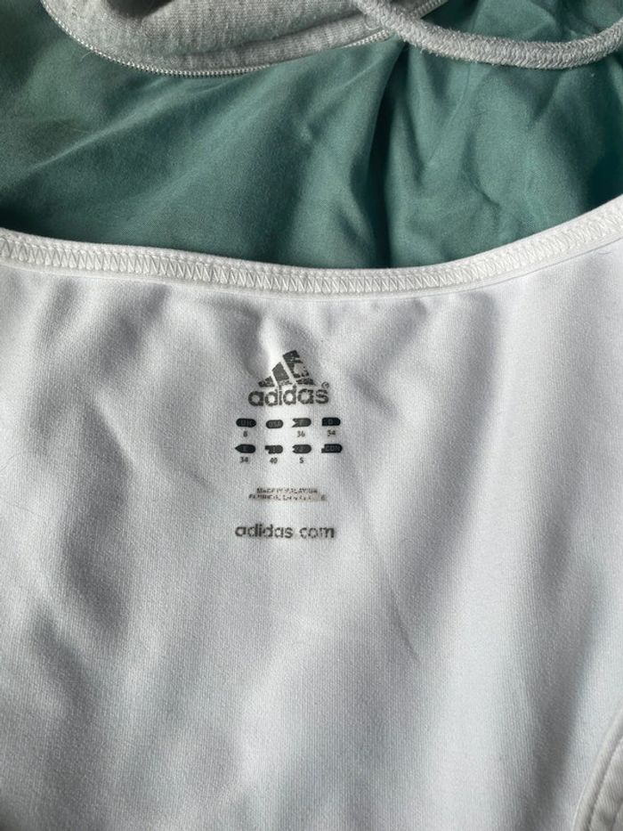 Robe courte - photo numéro 2