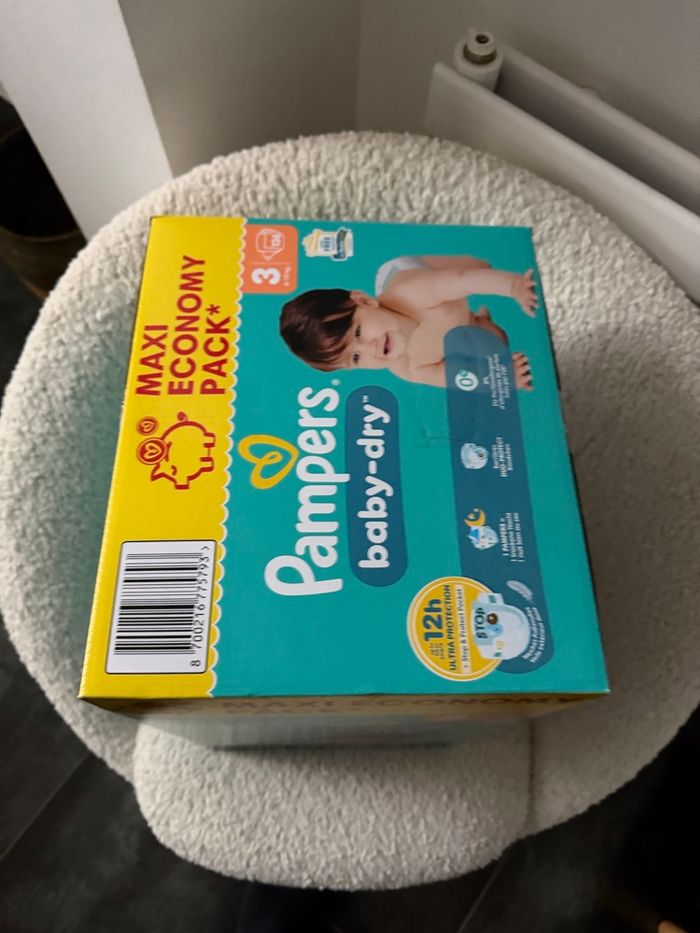 Couches baby dry pampers taille 3 : 136 couches - photo numéro 5