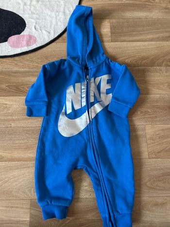 Combi Nike
