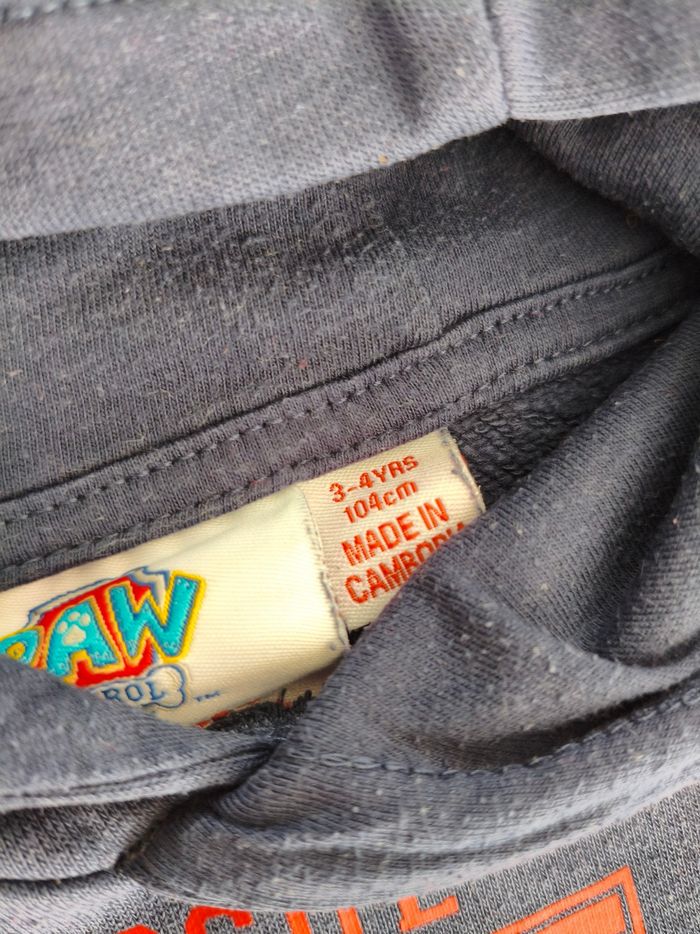 Lot vêtements garçon 4 ans - photo numéro 7