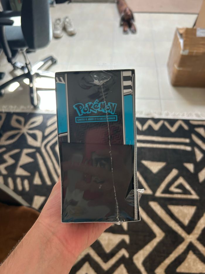 ETB Pokémon ev 10,5 foudre noire - photo numéro 3