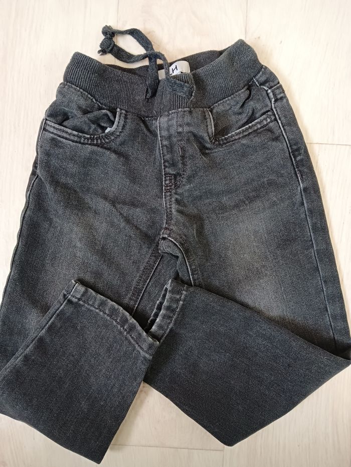 Jean garçon taille 4ans LH - photo numéro 3