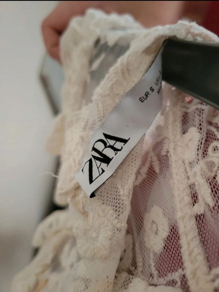 Pull beige romantique avec broderie et volants - photo numéro 8