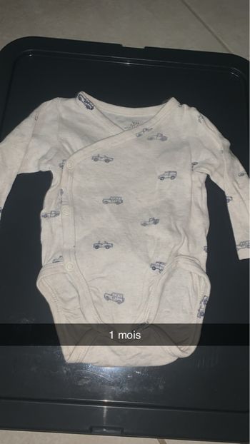 Lot vêtements bébé