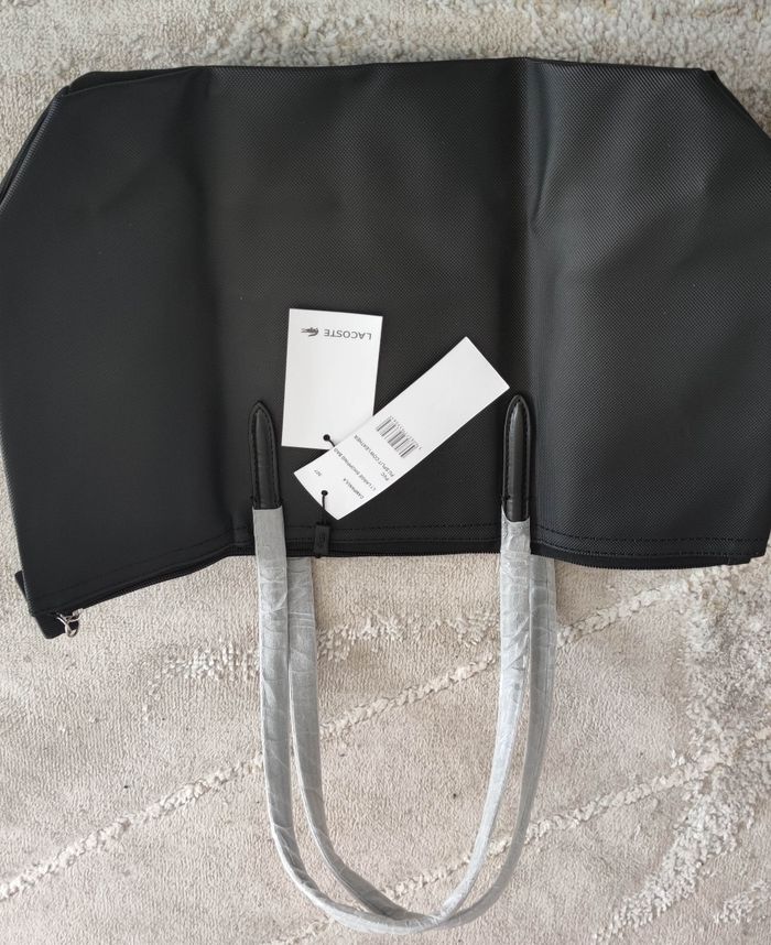 Sac à bandoulière Lacoste taille L noir - photo numéro 3