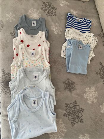 Lot de bodies été   bébé  18 mois