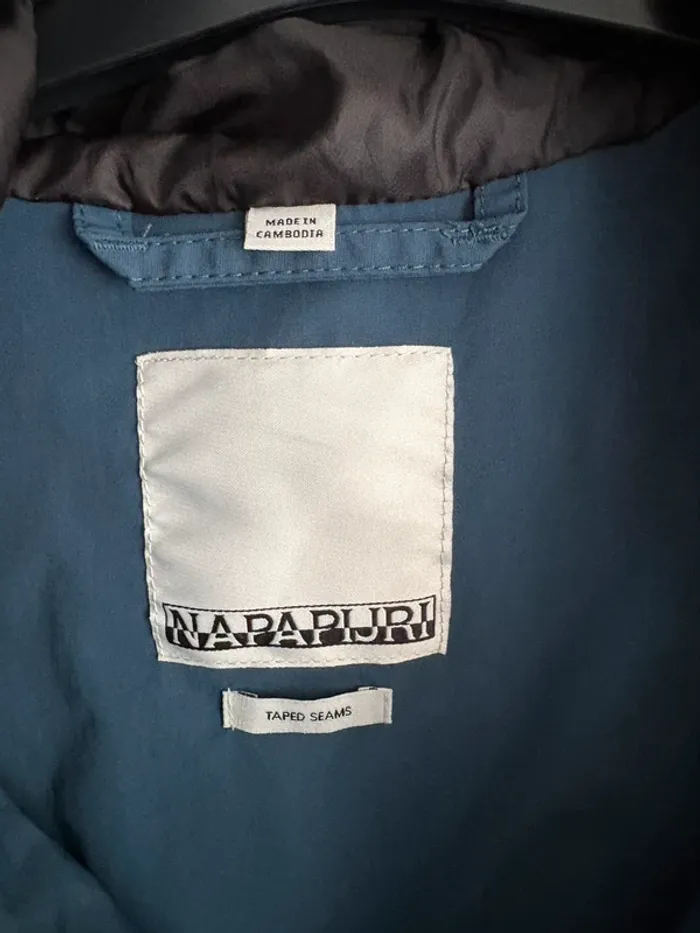 Veste Napapijri taille S - photo numéro 3