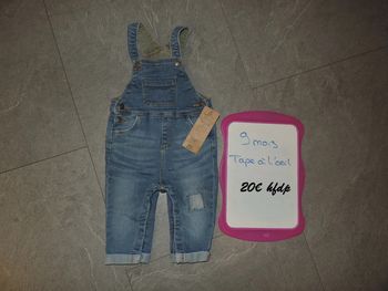 salopette tape à l'oeil taille 9 mois neuf