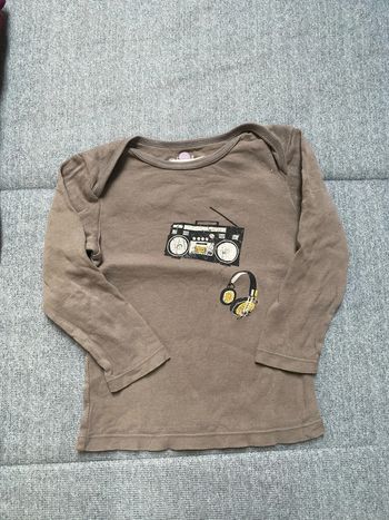TEE shirt