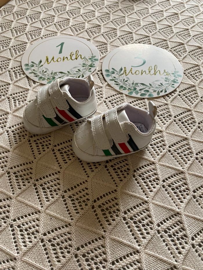 Baskets bébé 1-3 mois
