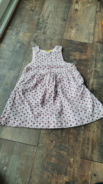 Robe Sergent major 18 mois en très bon état