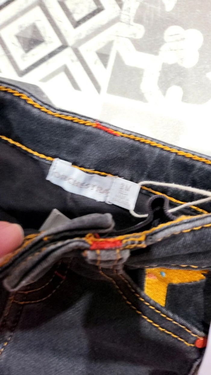 Un jean Vertbaudet taille 3 mois et un pyjama offert - photo numéro 2