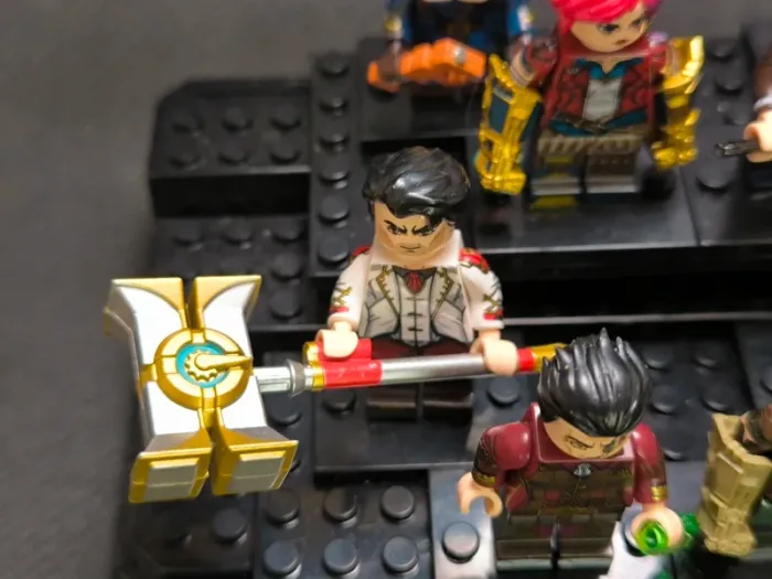 figurine type lego Arcane League of legends - photo numéro 3