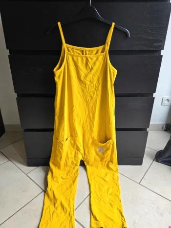 combinaison jaune Étoile
