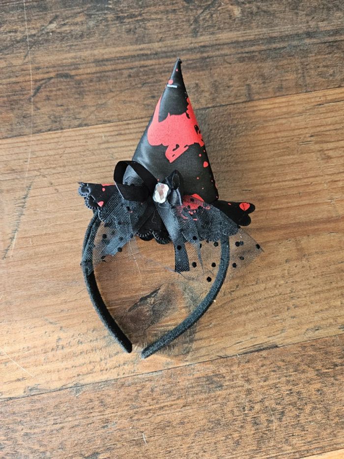 Serre tête sorcière