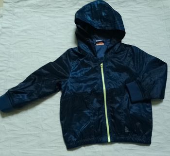 Tape a l oeil coupe vent veste 24 mois