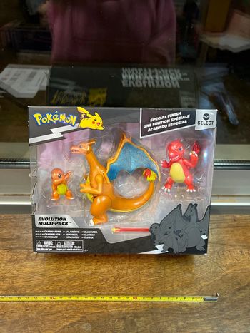 Pokémon dracaufeu évolution multipack sélect, neuf.