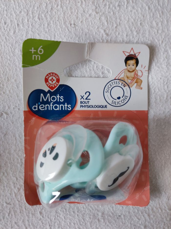 Lot biberons tetines - photo numéro 2
