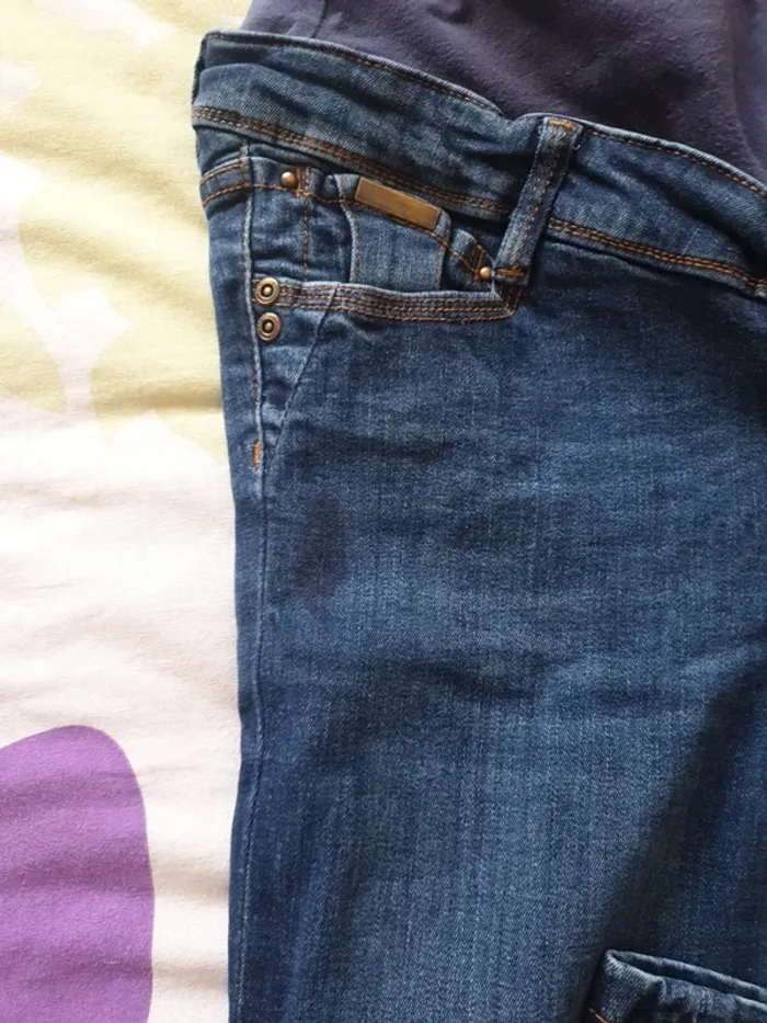 Jeans grossesse - photo numéro 2