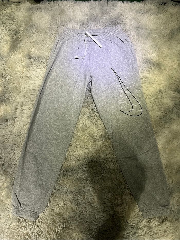 Ensemble survêtement Nike gris vintage - photo numéro 3