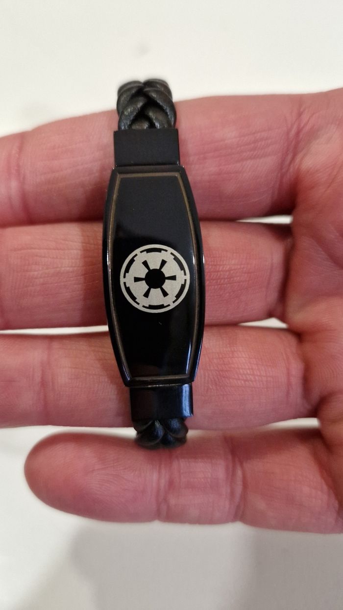 Bracelet STAR WARS Symbole Impérial (Empire Galactique) - Acier Inoxydable - Boîte Cadeau - photo numéro 2