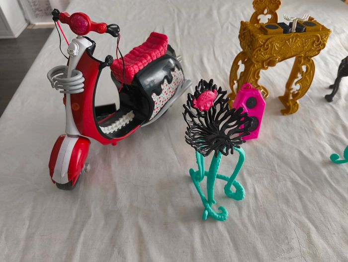 Lot accessoires monster high - photo numéro 4