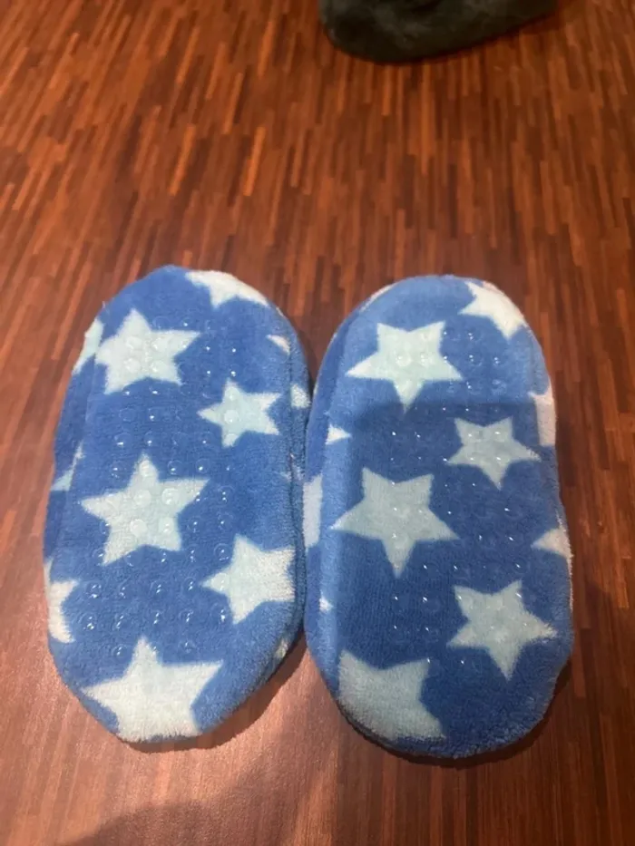 Chaussons antidérapants à enfiler enfant garcon pat patrouille chase taille 26/28 - photo numéro 2
