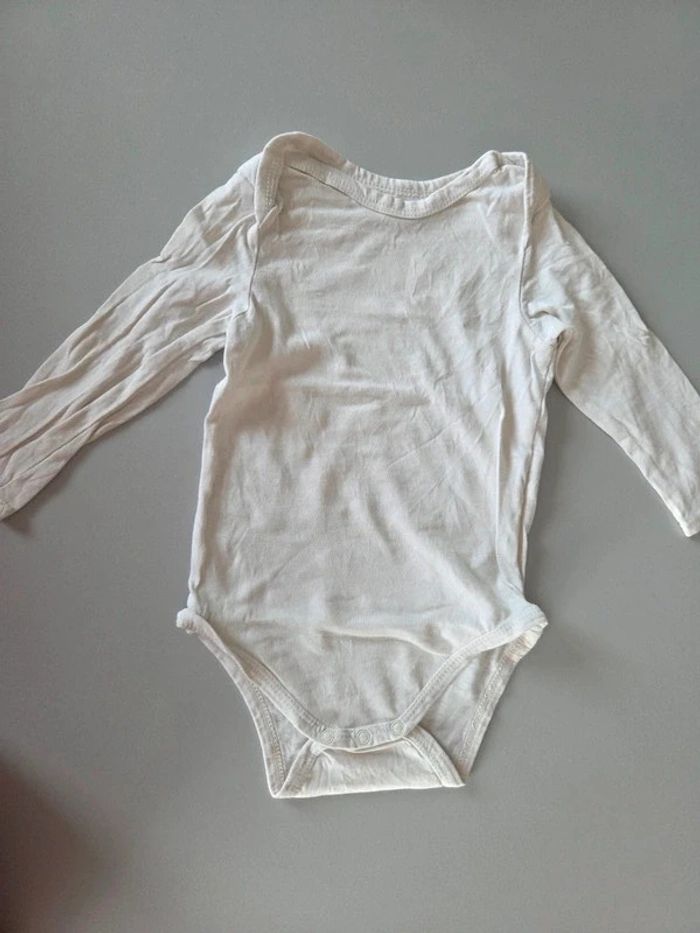 Lot 3 bodies ML TAO 18m - photo numéro 2