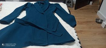 Manteau bleu pétrole t. 38