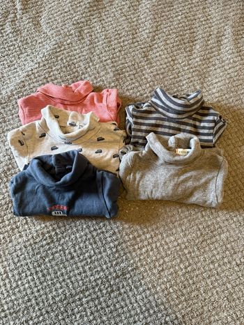 Lot de 5 body col roulé taille 9 mois