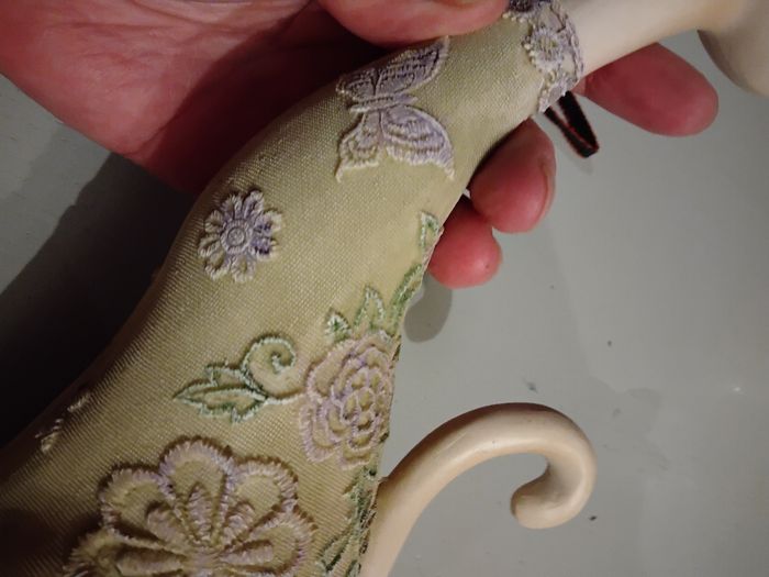 Chat dentelle fleurs parme - photo numéro 7