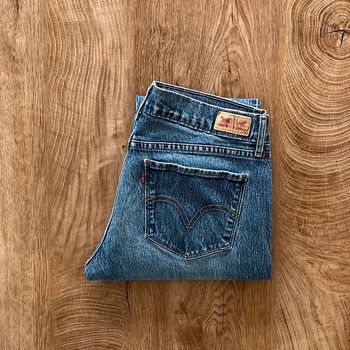 Jean/pantalon Levi's 524 Skinny pour femme, taille W 30 L 32 (40 taille française)