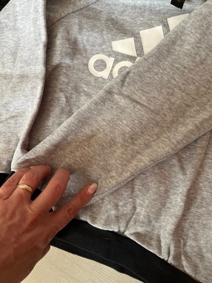 Jogging Adidas 3/4 ans - photo numéro 4