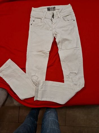 Jeans troué