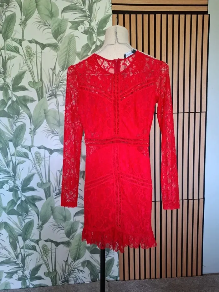 Robe de soirée  chics neuf