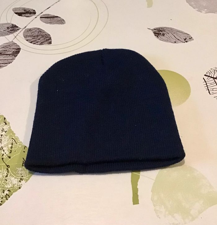 Bonnet garçon4/8 ans bleu marine