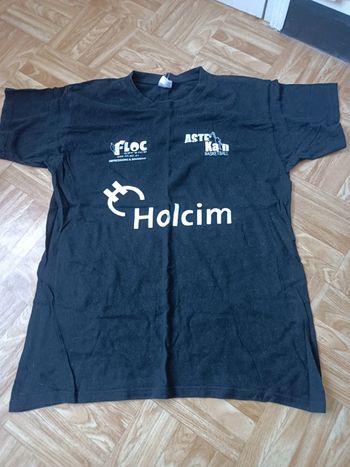 T-shirt Basketball 🏀 homme taille S en bon état